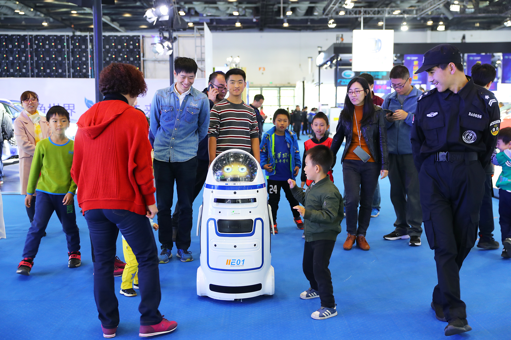 【W(wǎng)ICV·展覽會(huì)】2023世界智能網(wǎng)聯(lián)汽車大會(huì)展覽會(huì)今日起開放觀眾報(bào)名！_北京中汽四方會(huì)展有限公司